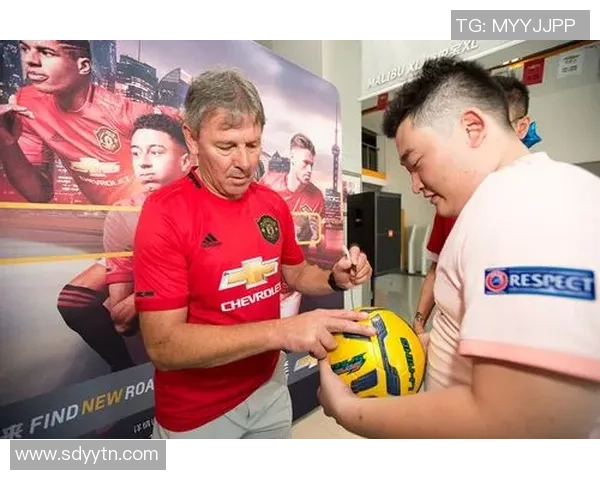 曼联足球球星贴纸大集合 热爱球迷必备的收藏珍品